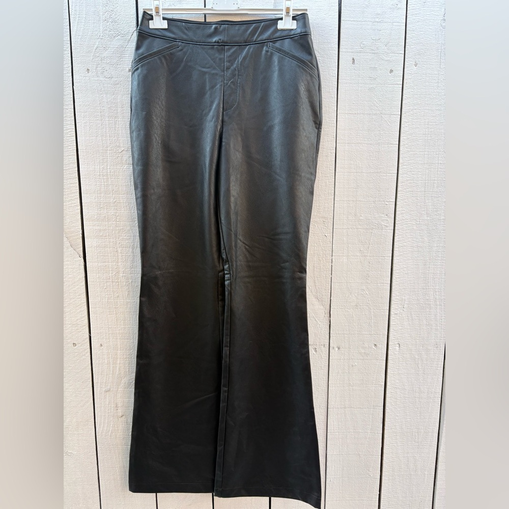 Spanx Women's Black Faux Leather Flare Crop Pull On Pants - Size L/G